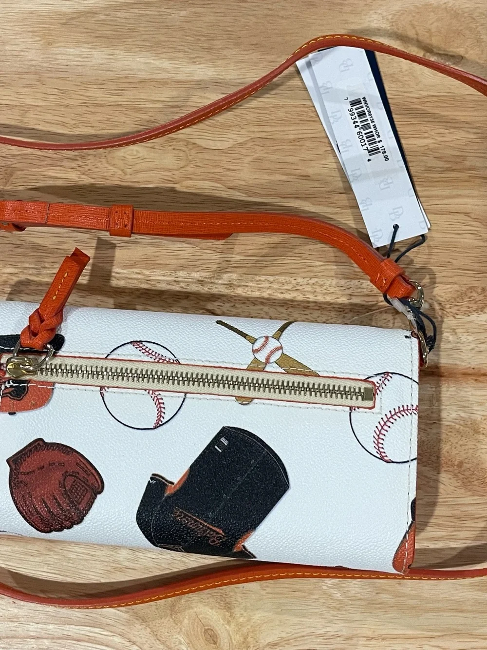 NWT Baltimore Orioles Dooney & Bourne Crossbody